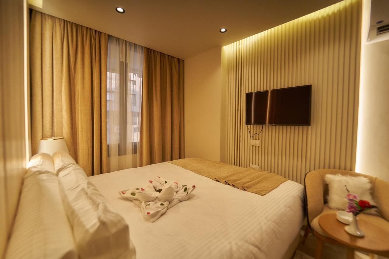 Gold'S Pyramids Hotel Al Kawm al Akhdar Екстериор снимка