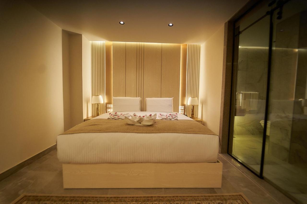 Gold'S Pyramids Hotel Al Kawm al Akhdar Екстериор снимка