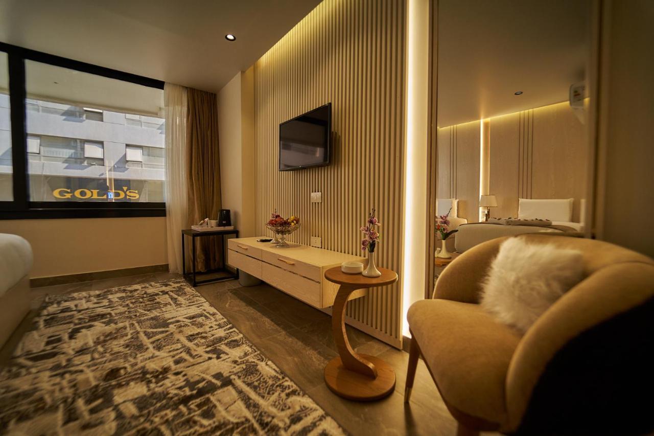 Gold'S Pyramids Hotel Al Kawm al Akhdar Екстериор снимка