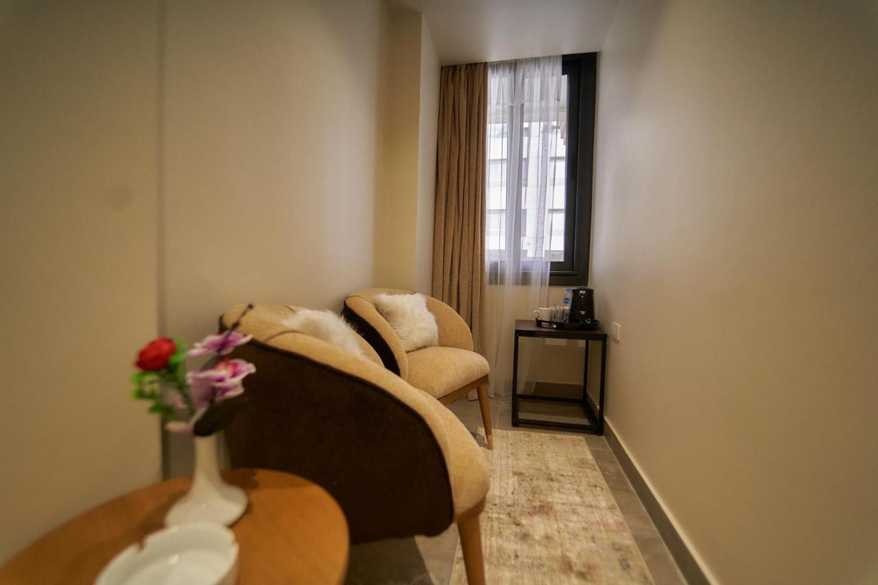 Gold'S Pyramids Hotel Al Kawm al Akhdar Екстериор снимка