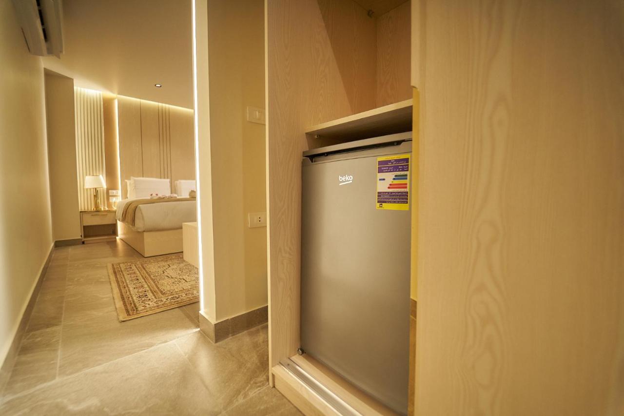 Gold'S Pyramids Hotel Al Kawm al Akhdar Екстериор снимка